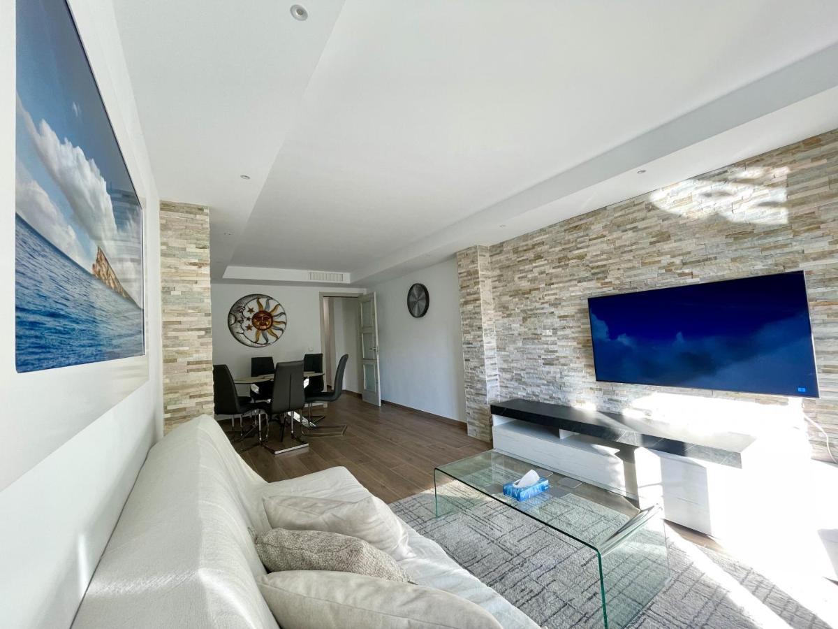 Deluxe Center Apartment เบนิดอร์ม ภายนอก รูปภาพ