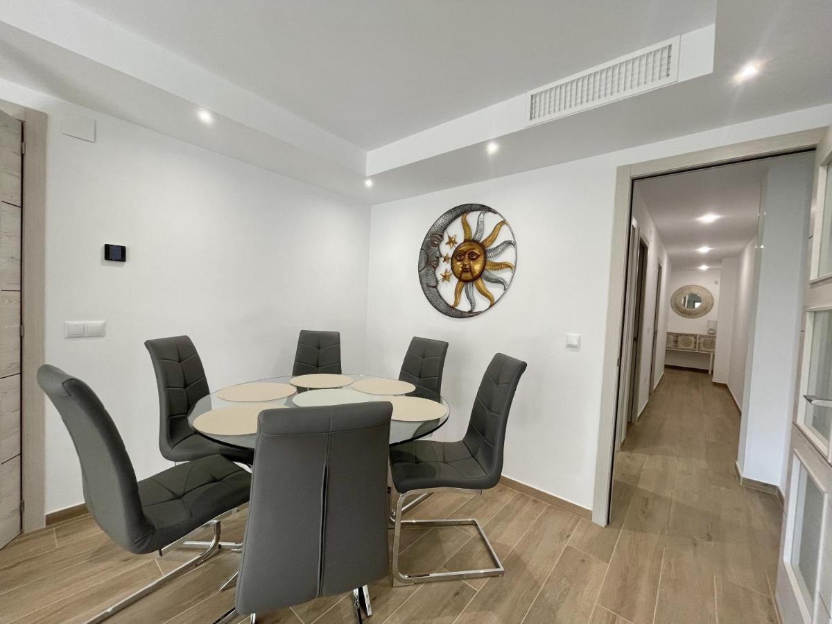 Deluxe Center Apartment เบนิดอร์ม ภายนอก รูปภาพ
