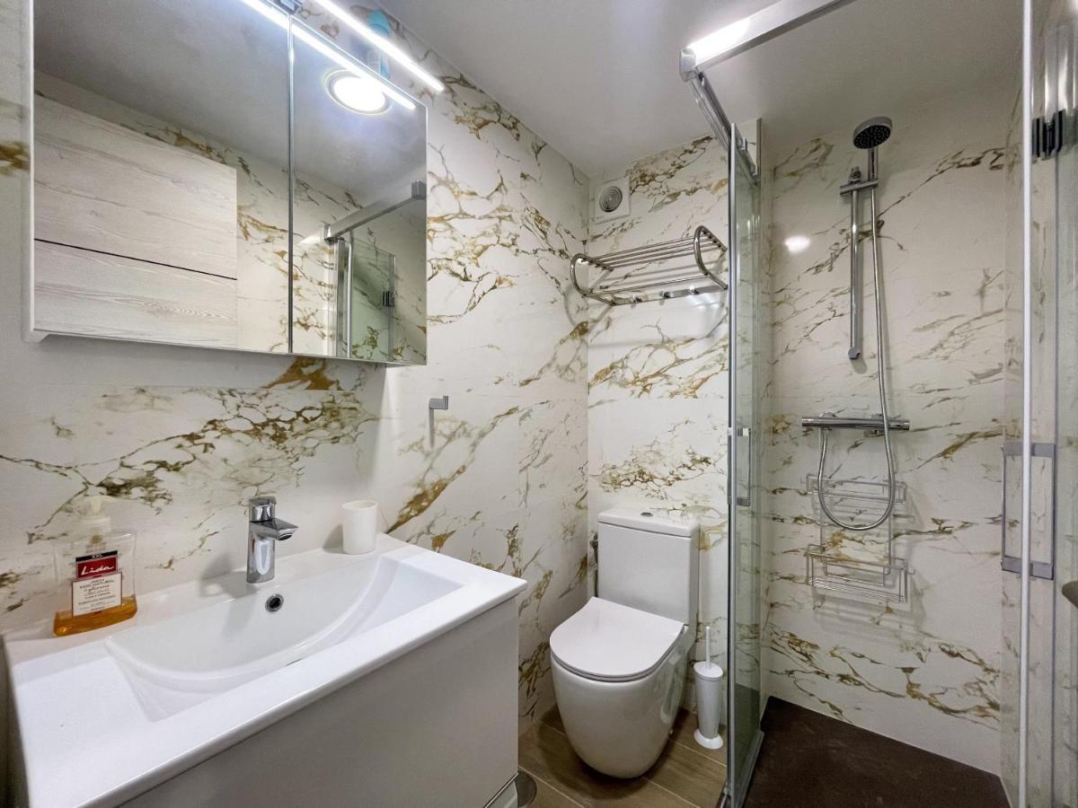 Deluxe Center Apartment เบนิดอร์ม ภายนอก รูปภาพ